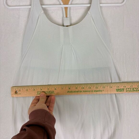 Lululemon White Racerback Tank Top with Built In Sports Bra Size 8 - Picture 4 of 10